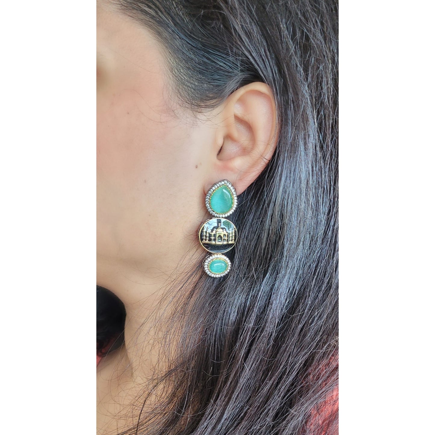 MINT MANYA DANGLERS