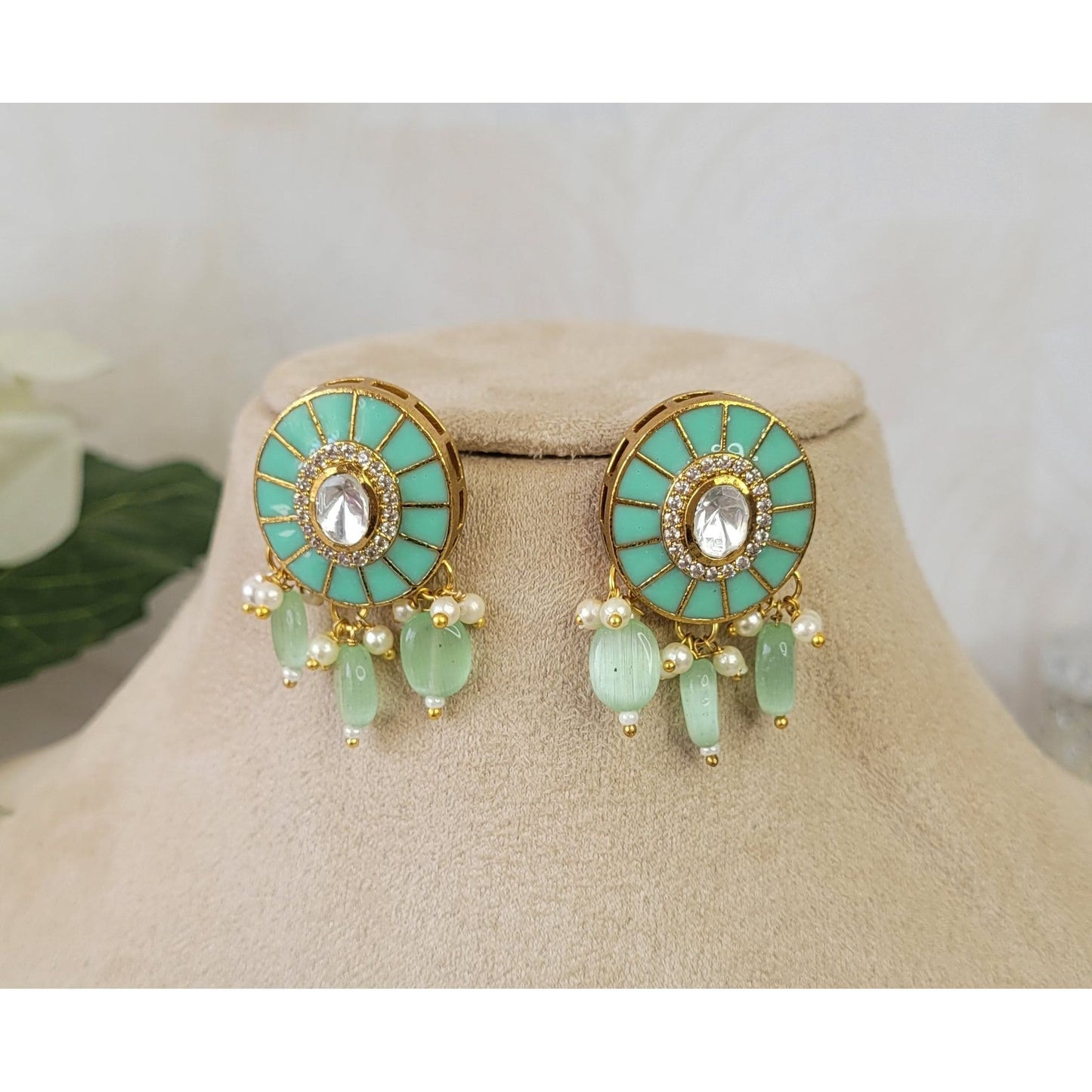 MINT SHALINI CHOKER