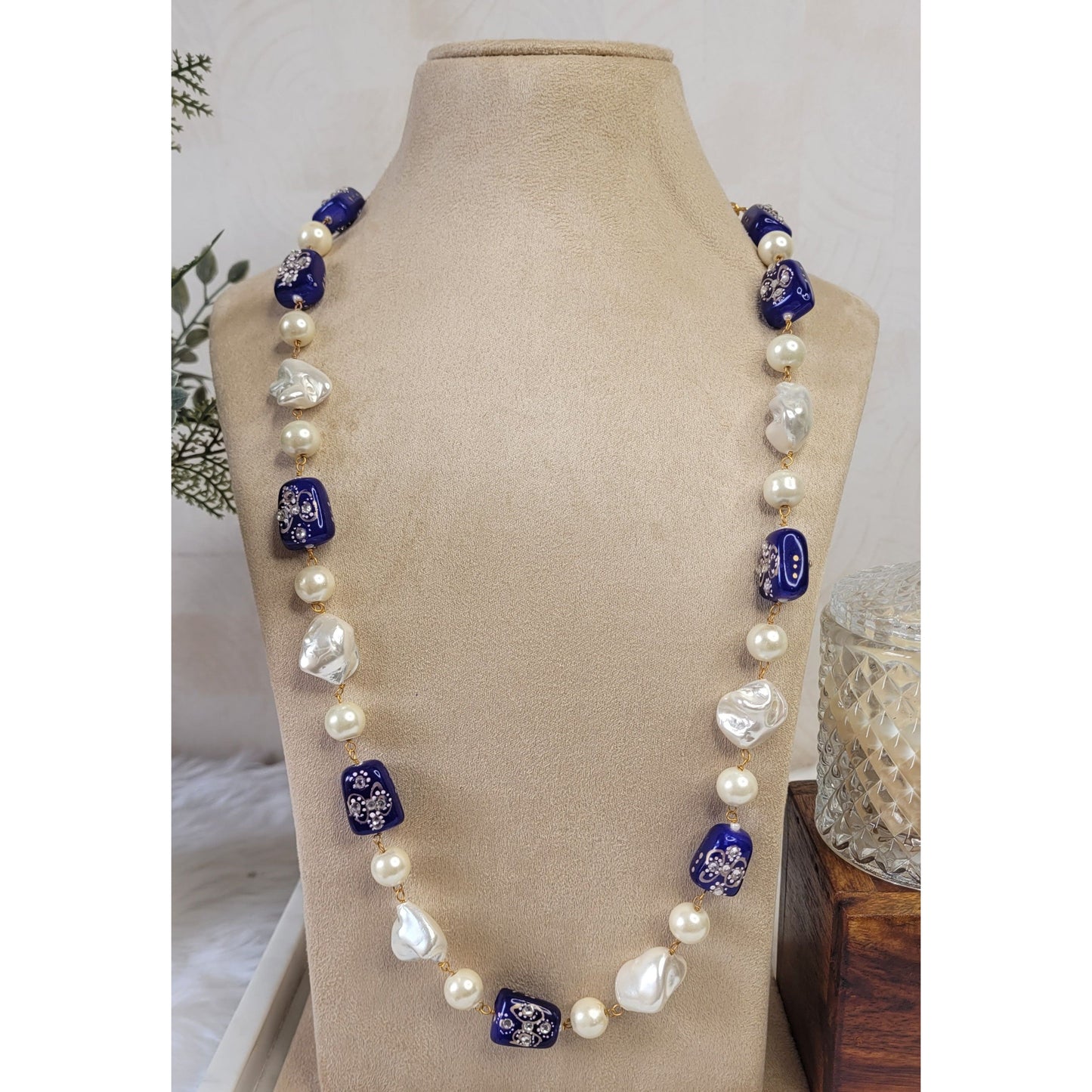 BLUE ZEENAT NECKLACE