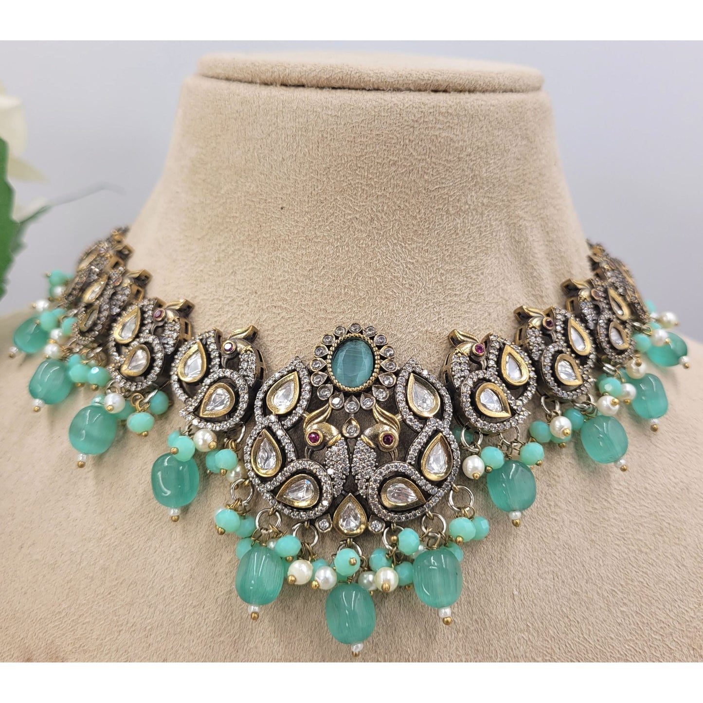 MINT SHRAVYA NECKLACE SET