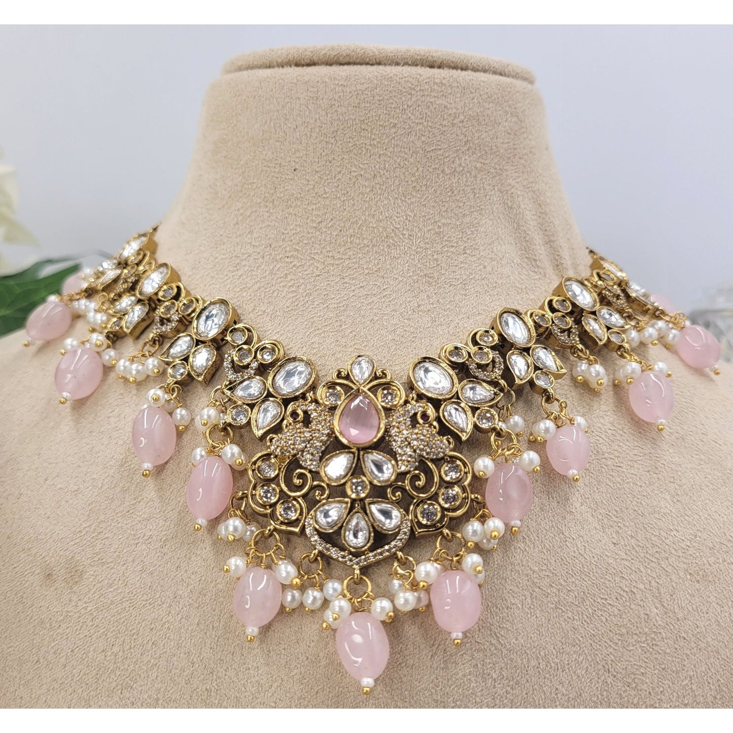 PINK ARADHYA NECKLACE SET