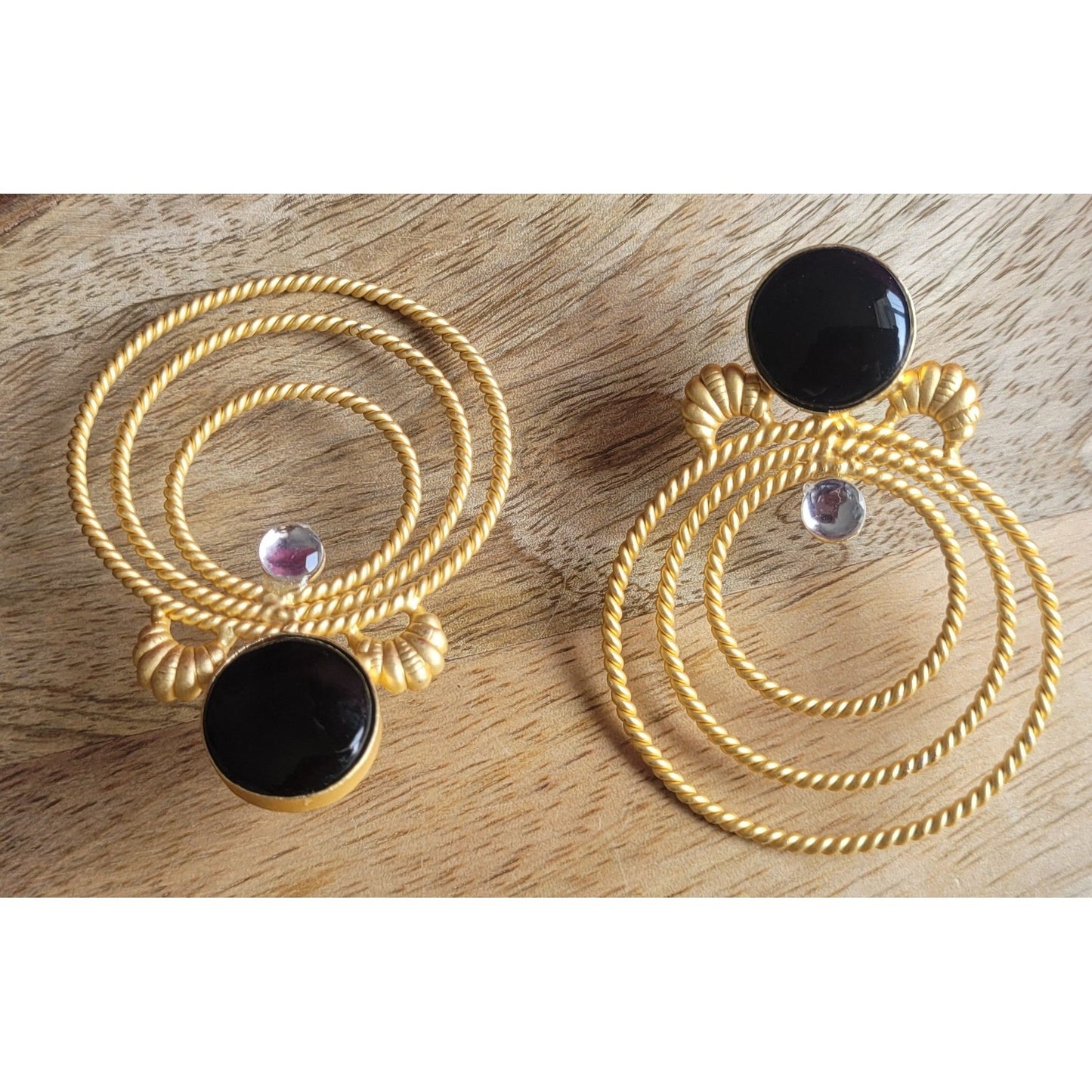 BLACK BELA BALI