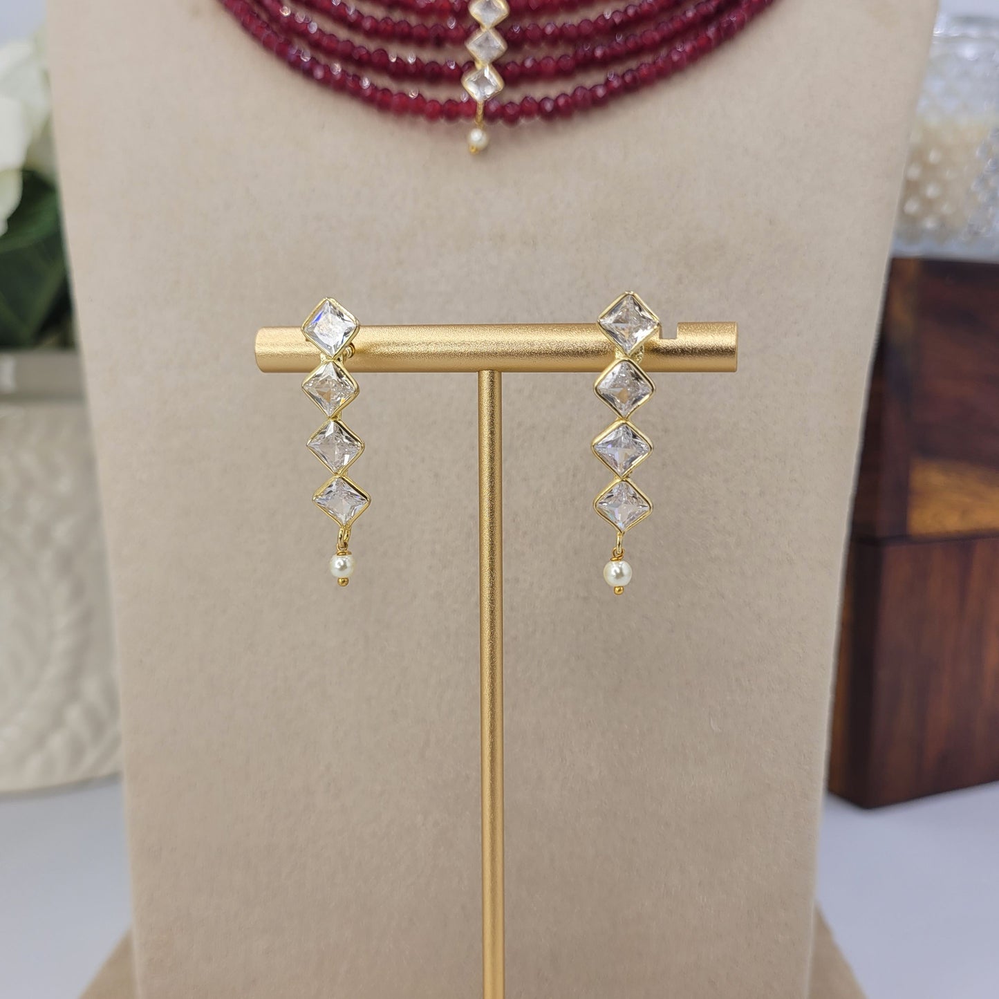 MAROON AKRITI NECKLACE SET