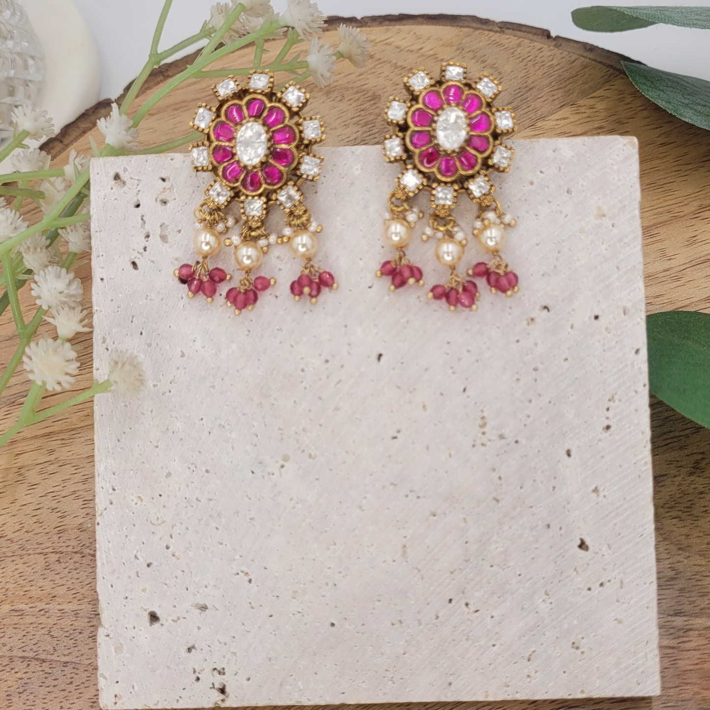 PINK SUMAN STUDS