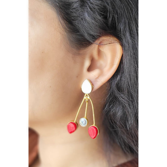 RED ROOHI DANGLERS