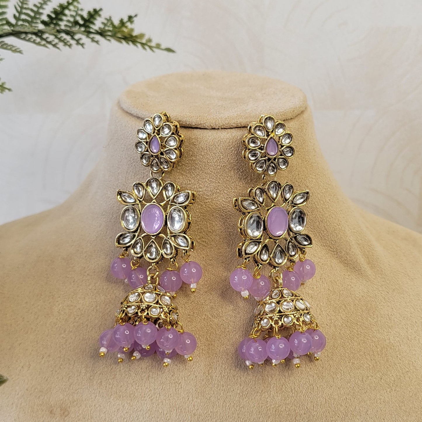 PURPLE PRIYAMVADA CHOKER