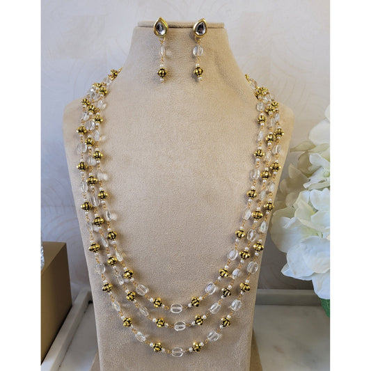 WHITE VINAYA NECKLACE