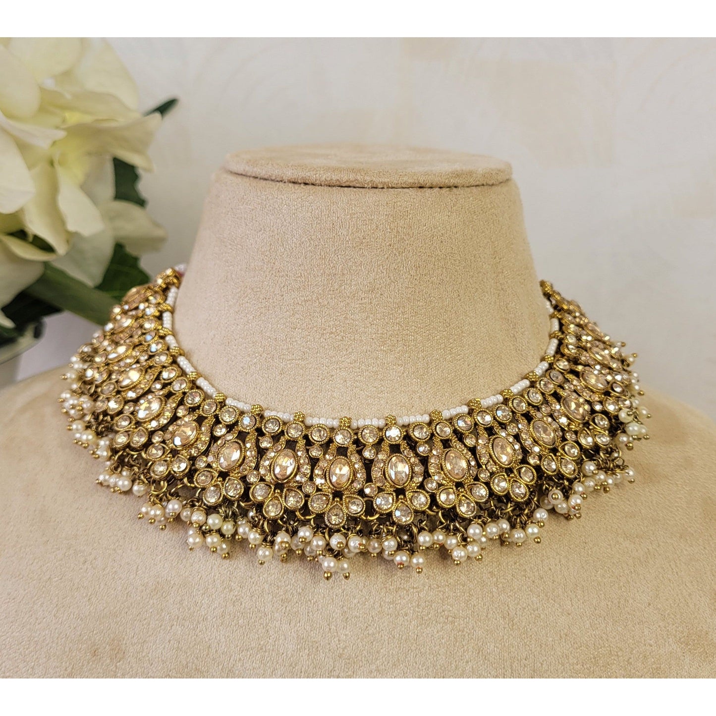 PEARL  ANJANI NECKLACE
