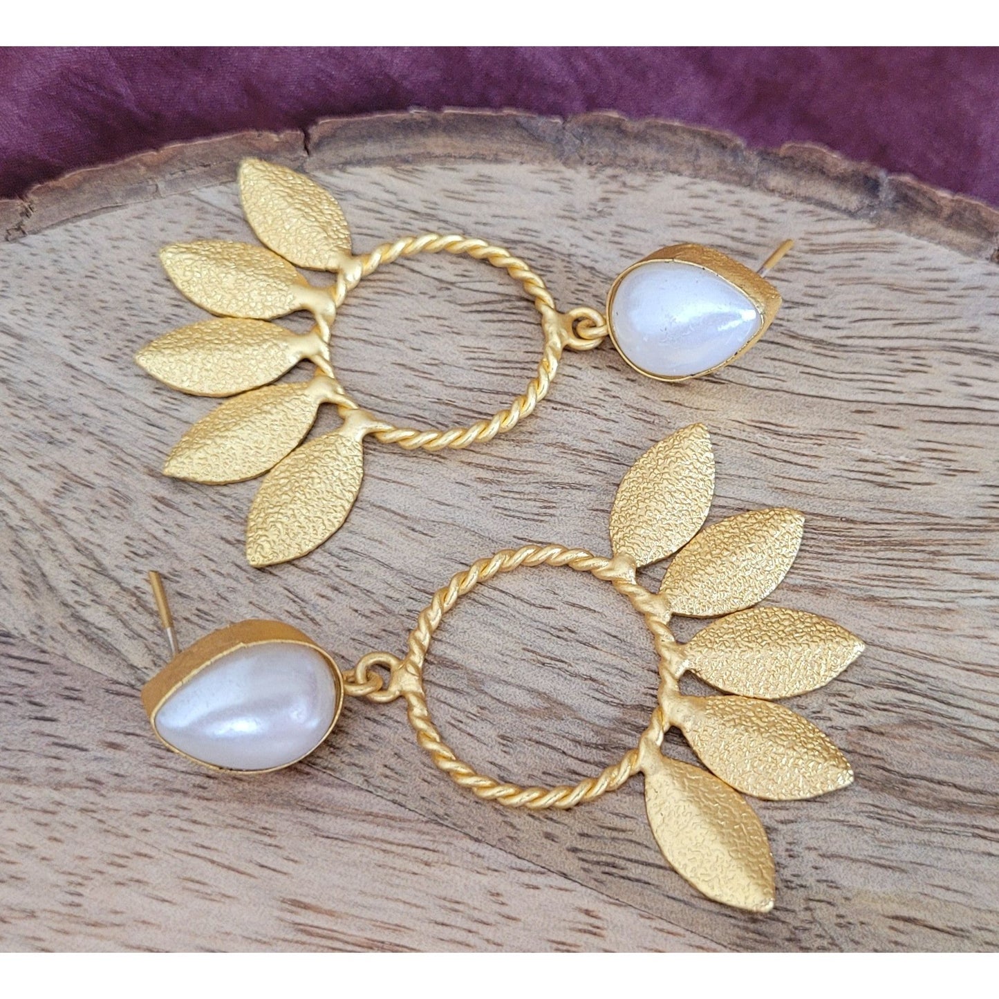 PEARL NILAYA DANGLERS