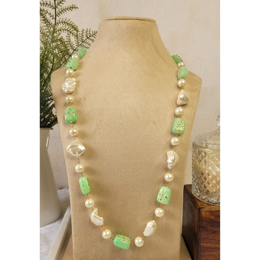 MINT VRINDA NECKLACE