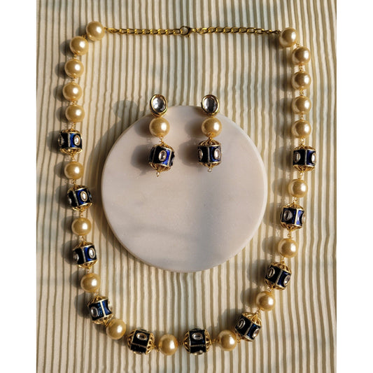 NAVY BLUE SHIVANI NECKLACE