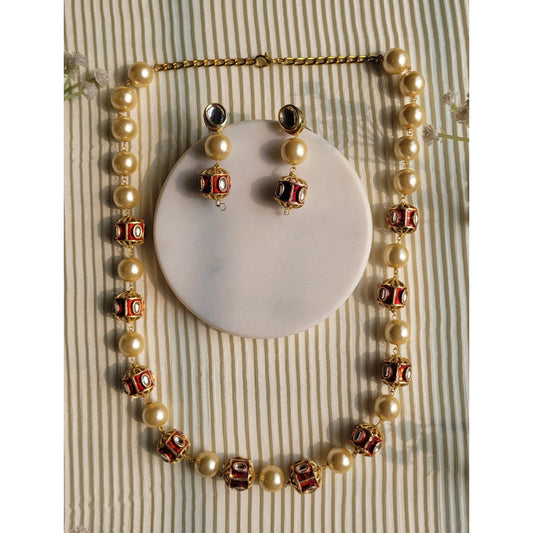 MAROON  RAAJINI NECKLACE