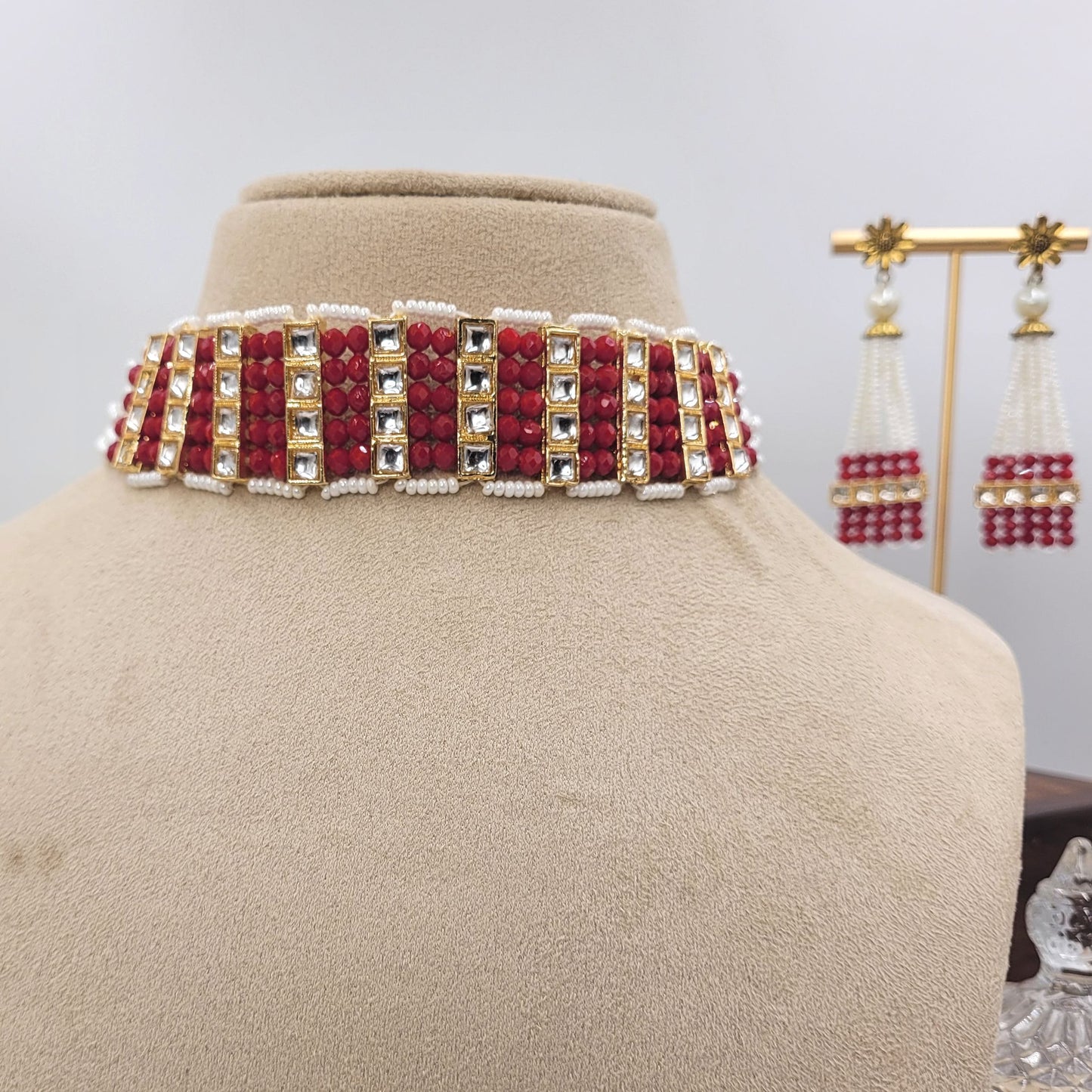 RED VARTIKA CHOKER SET