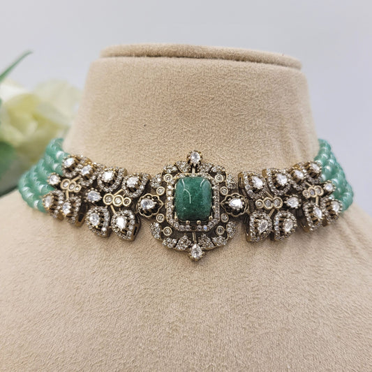 GREEN SHRIDA NECKLACE SET