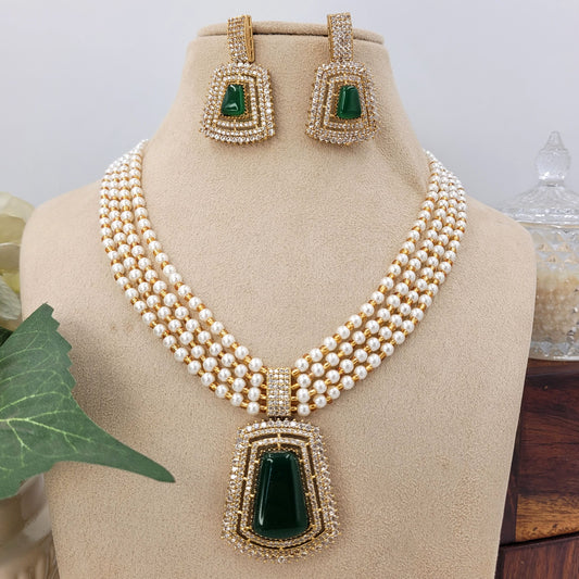 GREEN NAISHA NECKLACE SET