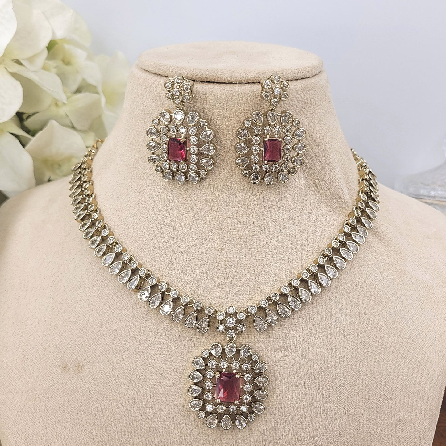 PINK  TITHI NECKLACE SET