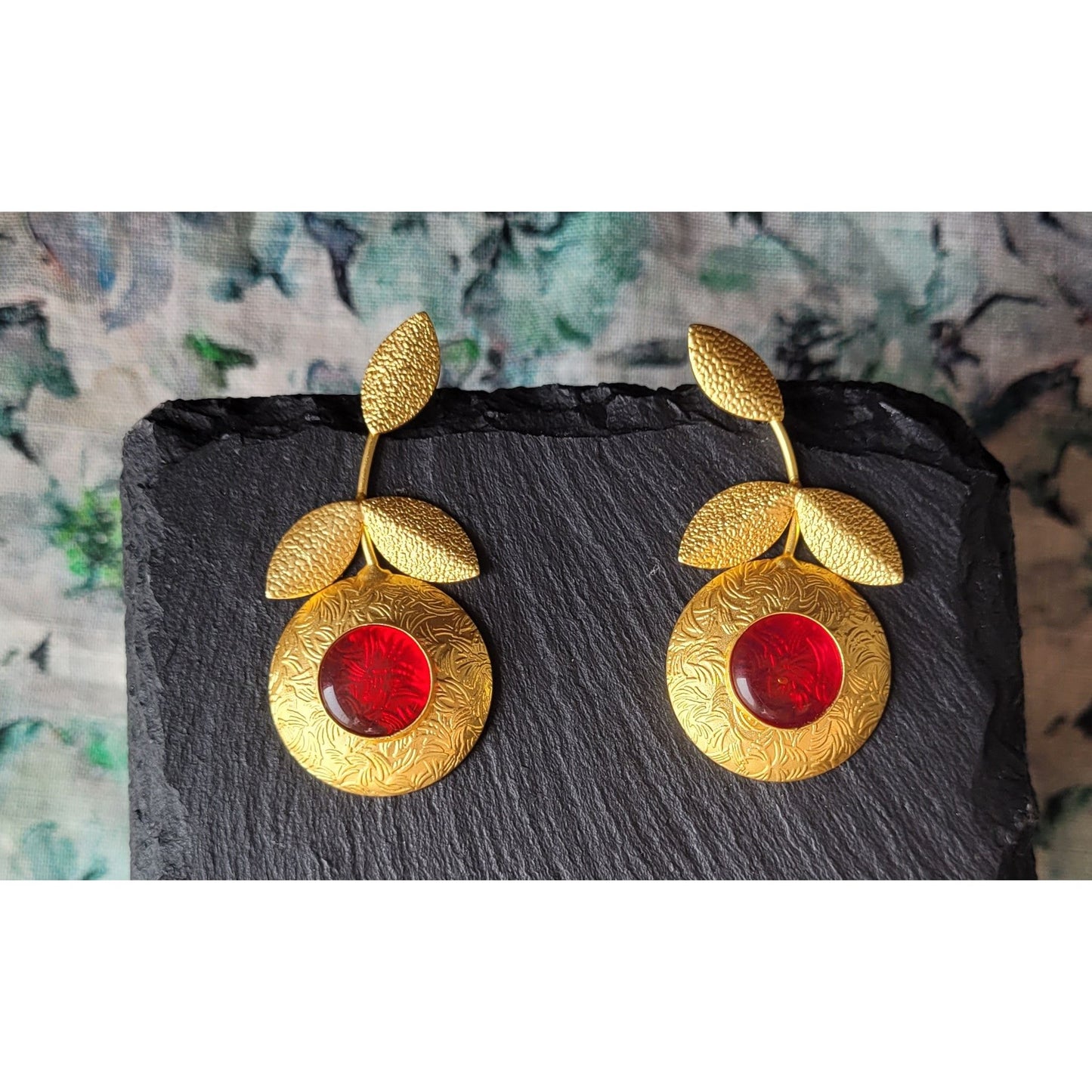 RED RAINA STUDS