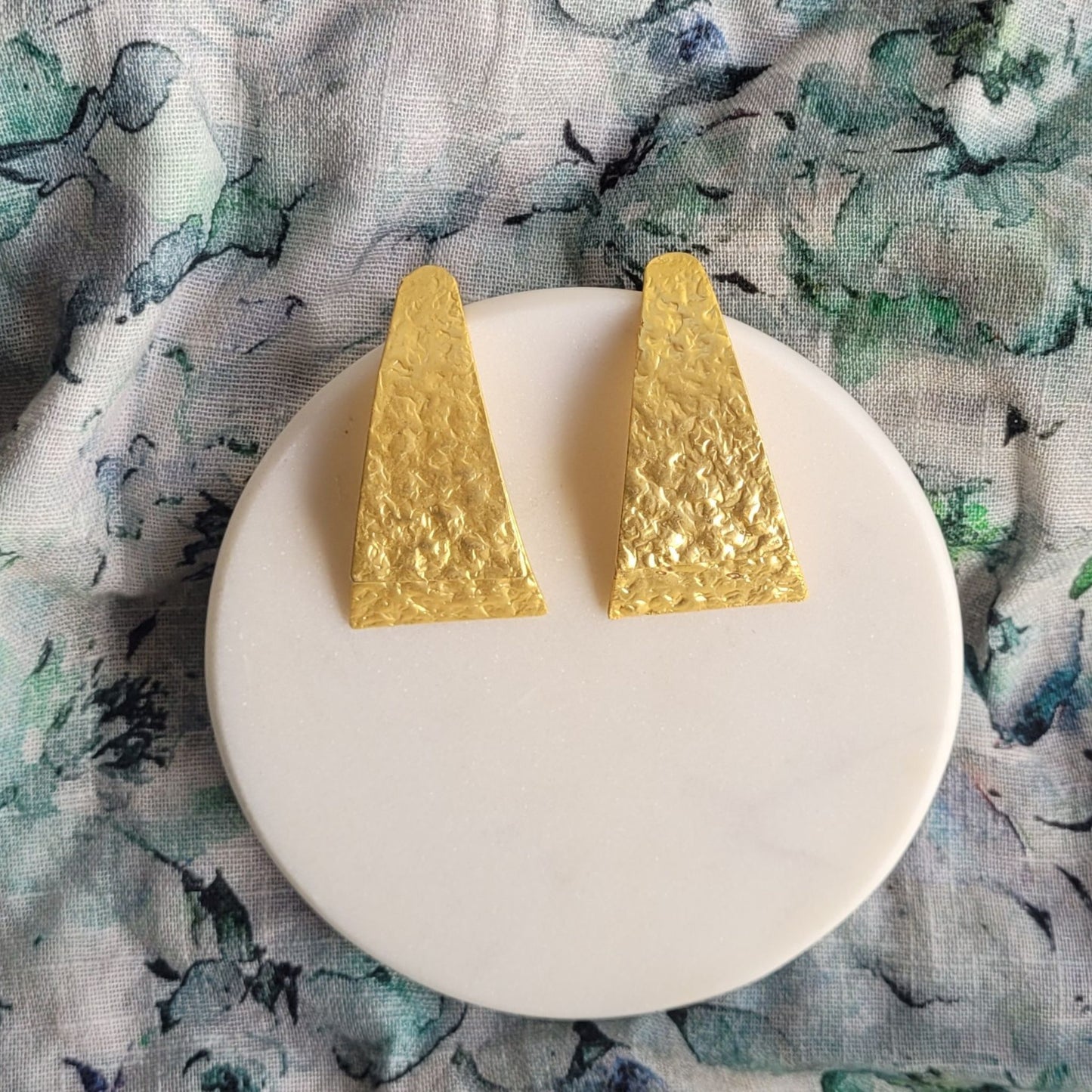 GOLD GAYA DANGLERS