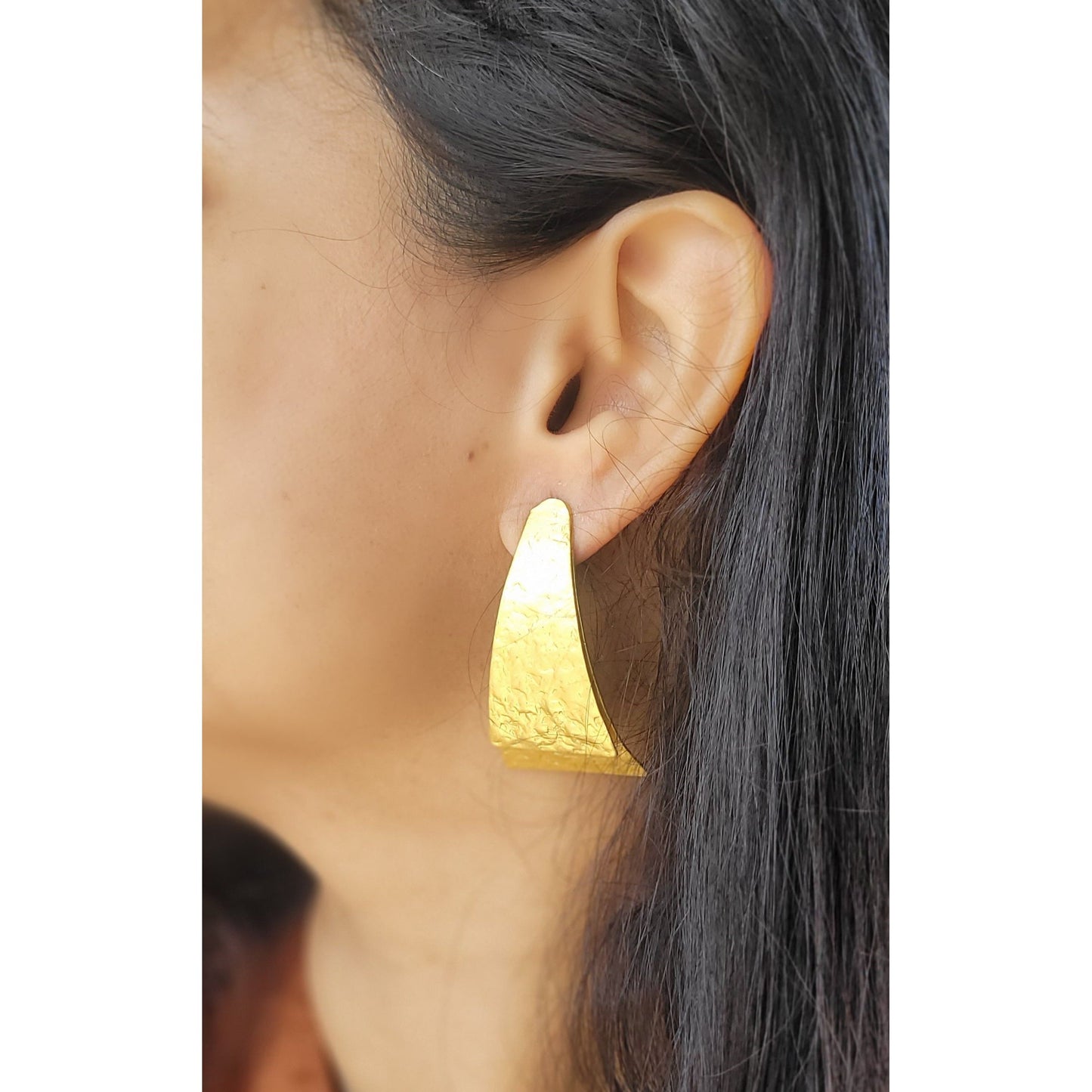 GOLD GAYA DANGLERS