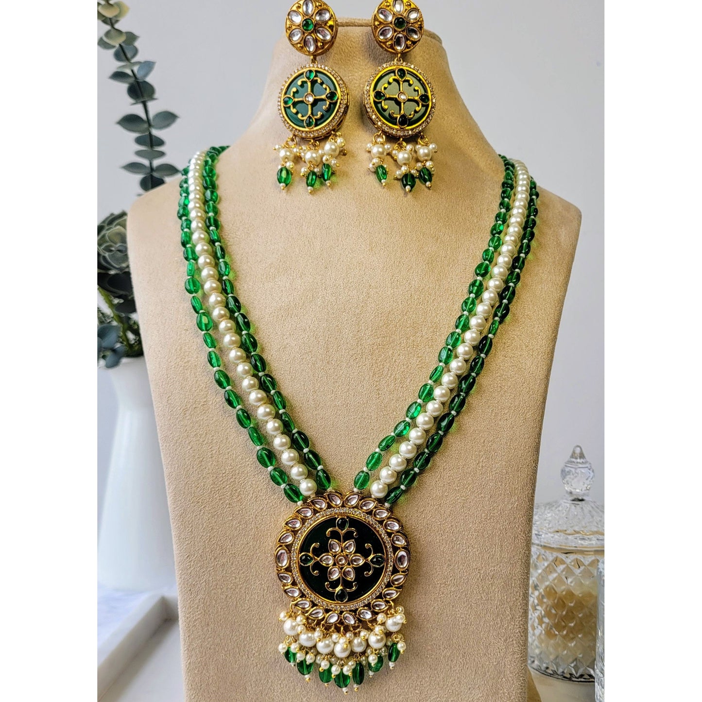 GREEN TAMANA NECKLACE SET