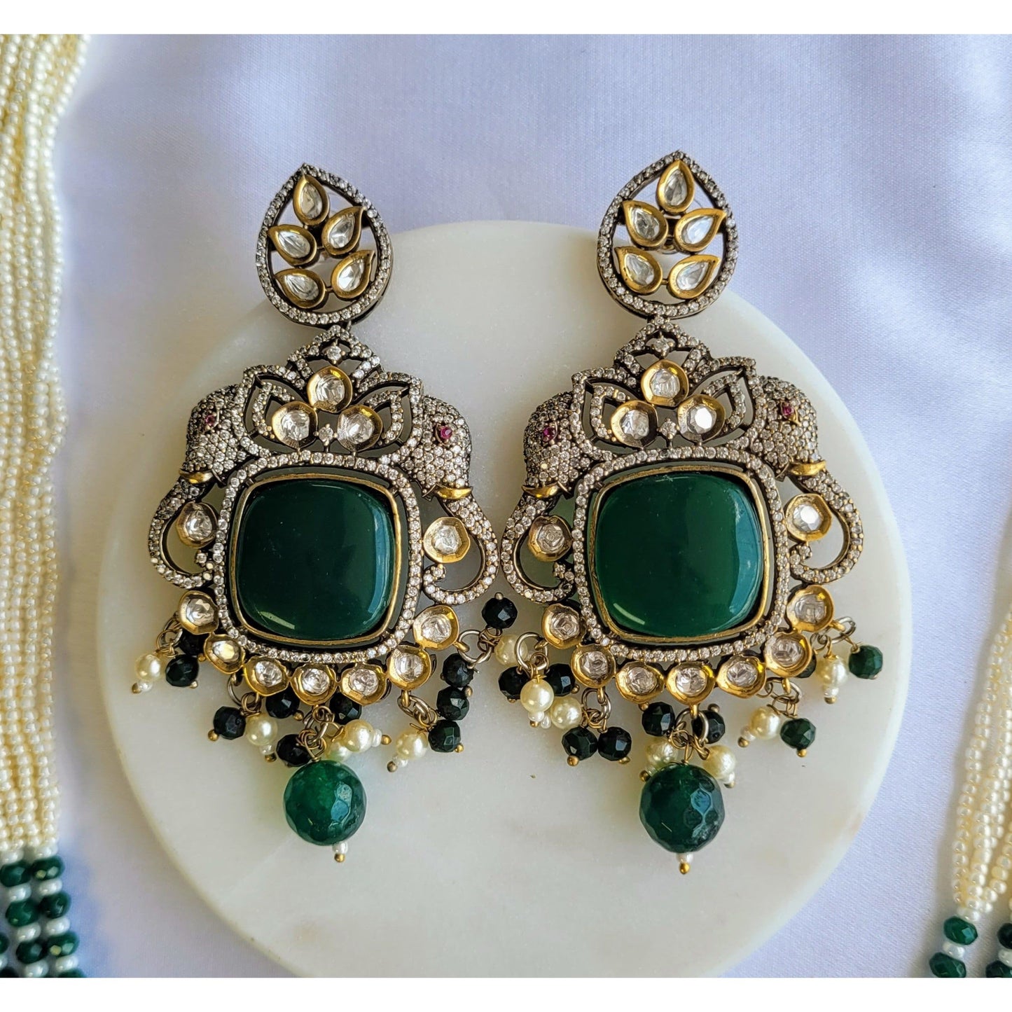 GREEN TANISHKA VICTORIAN NECKLACE SET